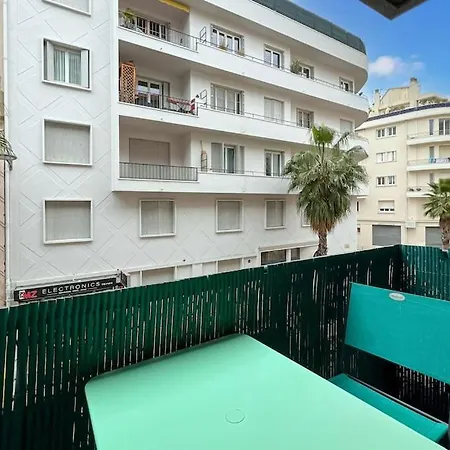 Le Mimont - Hyper Centre - Lumineux - Spacieux Apartment *